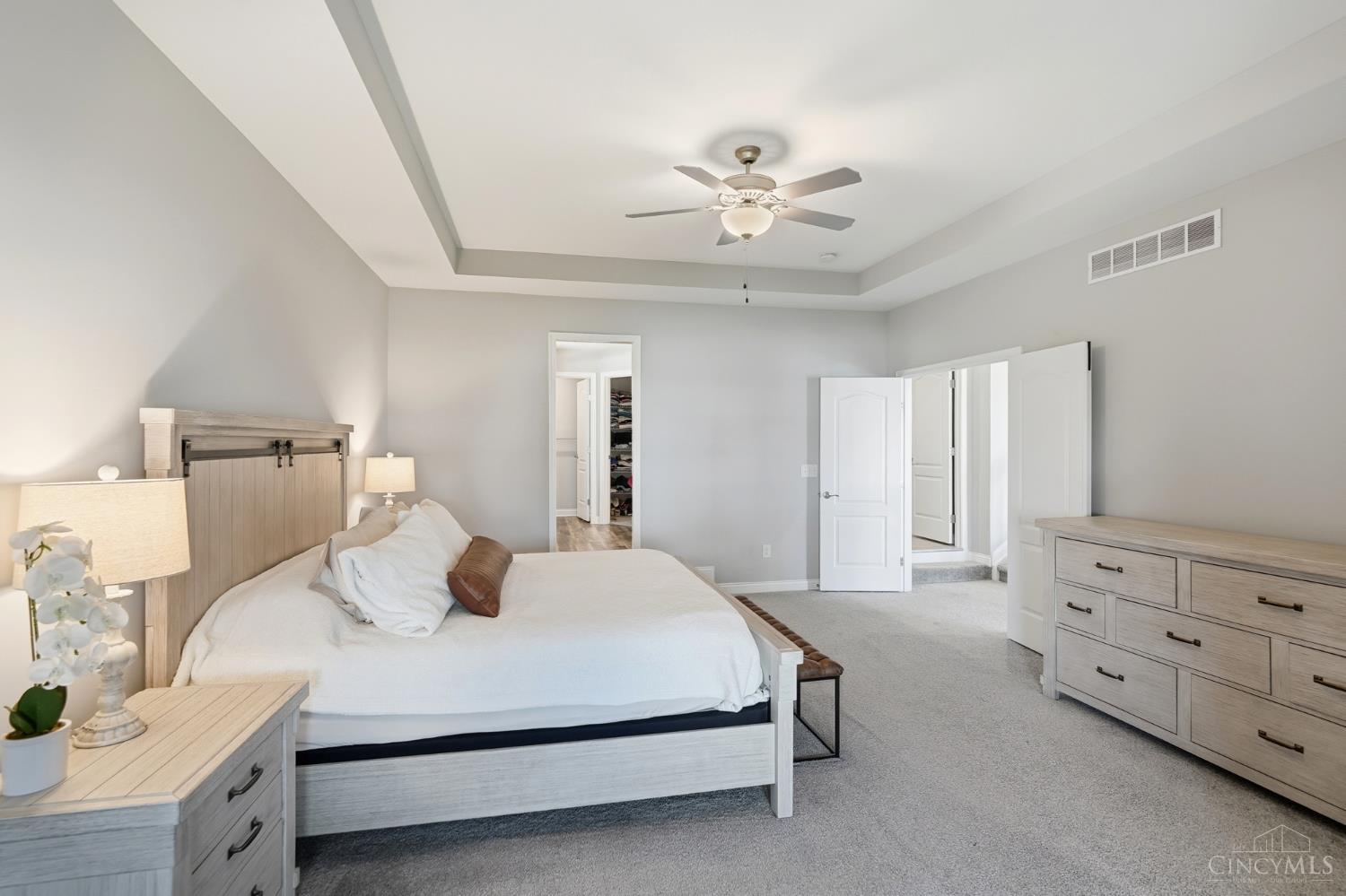 1571 Canterbury Court