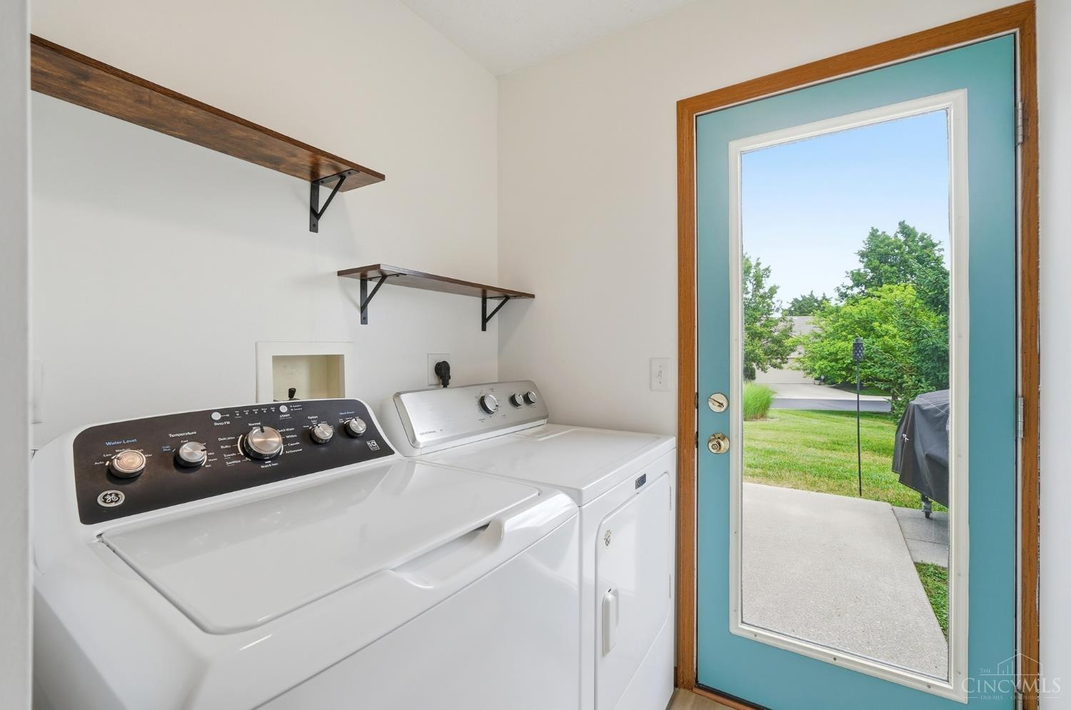 911 Nelson Lane Unit: B