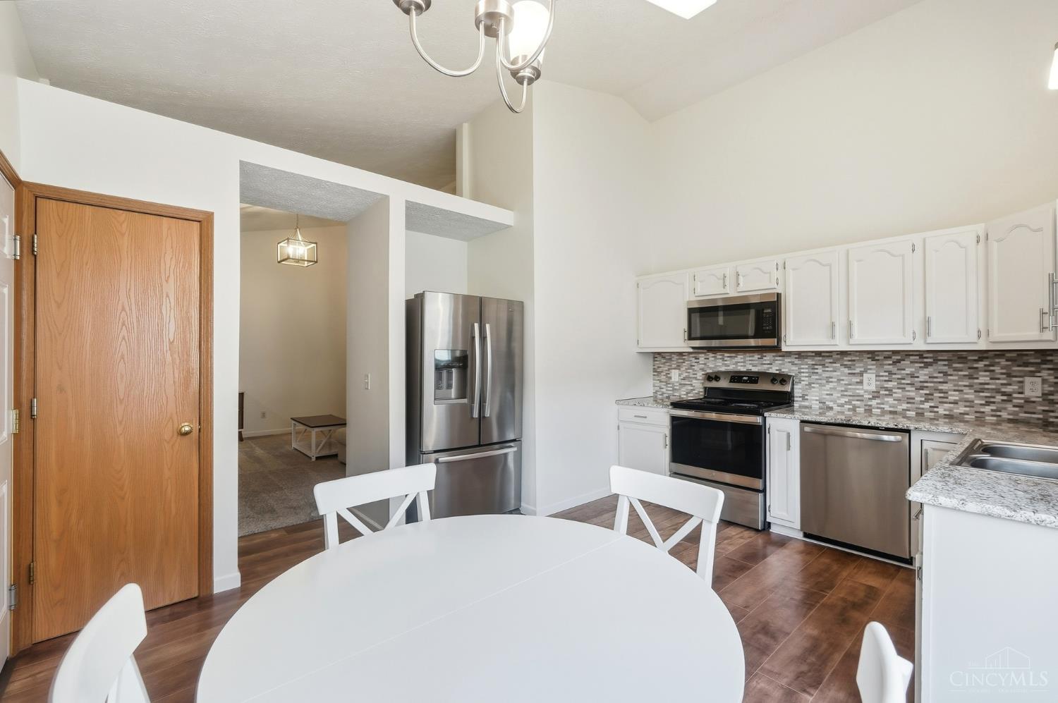 911 Nelson Lane Unit: B