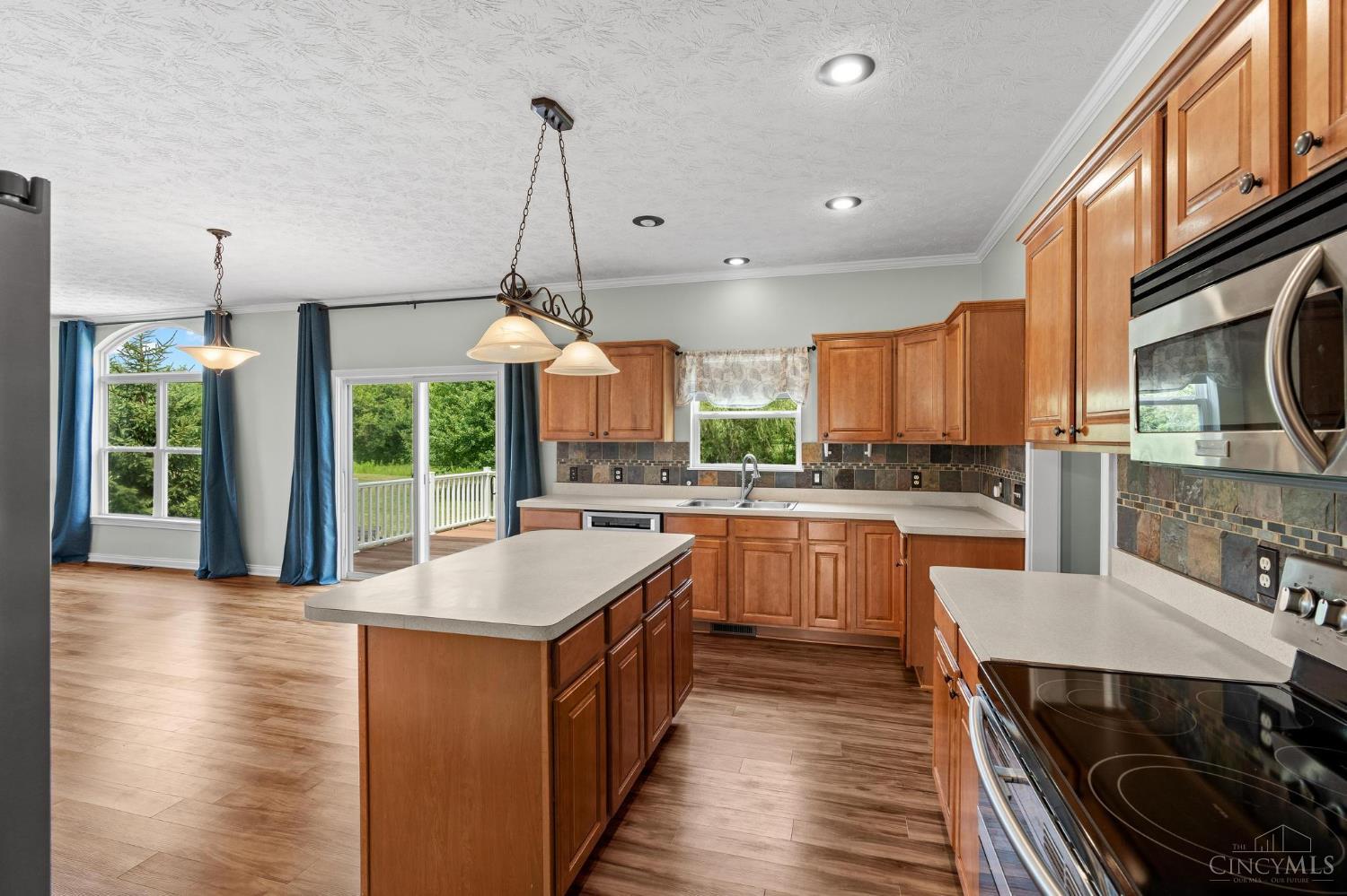 1149 Apple Blossom Lane