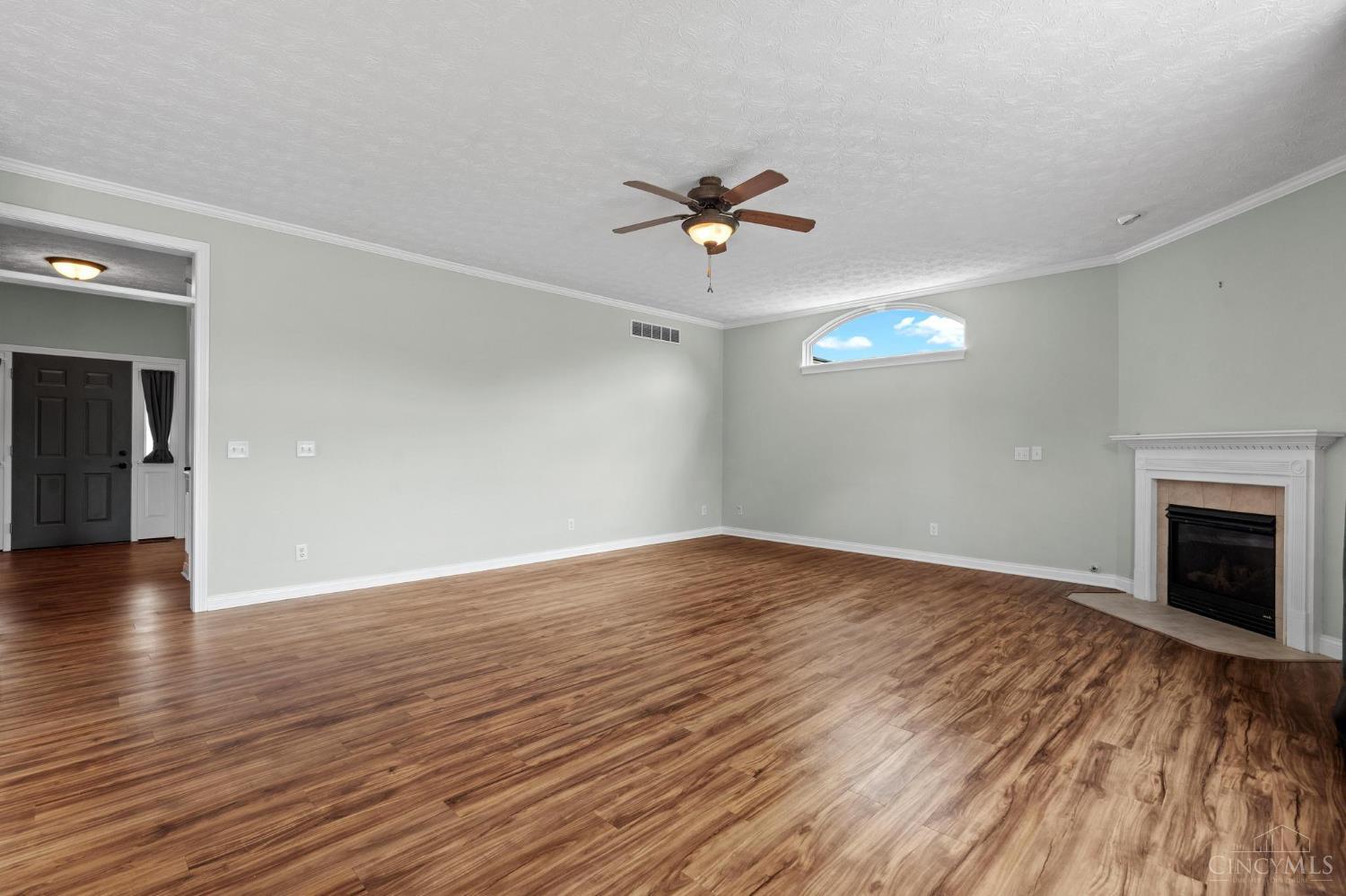 1149 Apple Blossom Lane