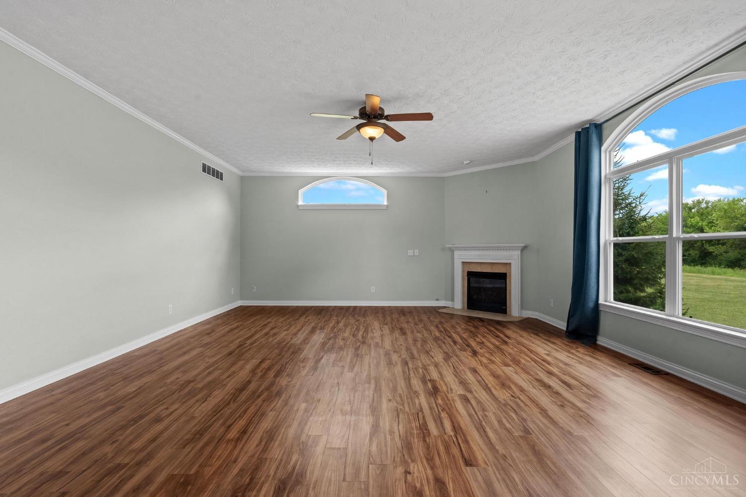 1149 Apple Blossom Lane