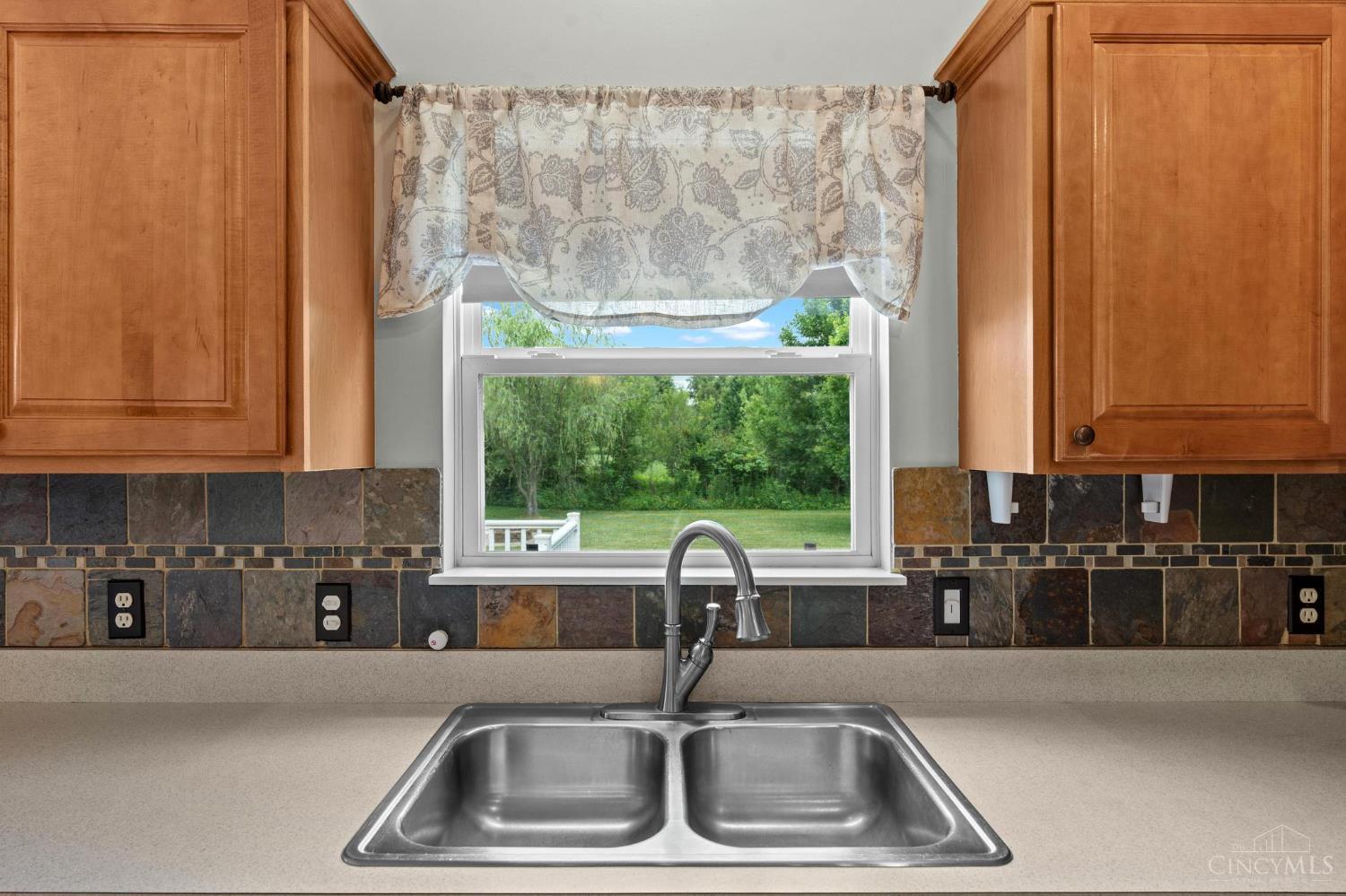 1149 Apple Blossom Lane