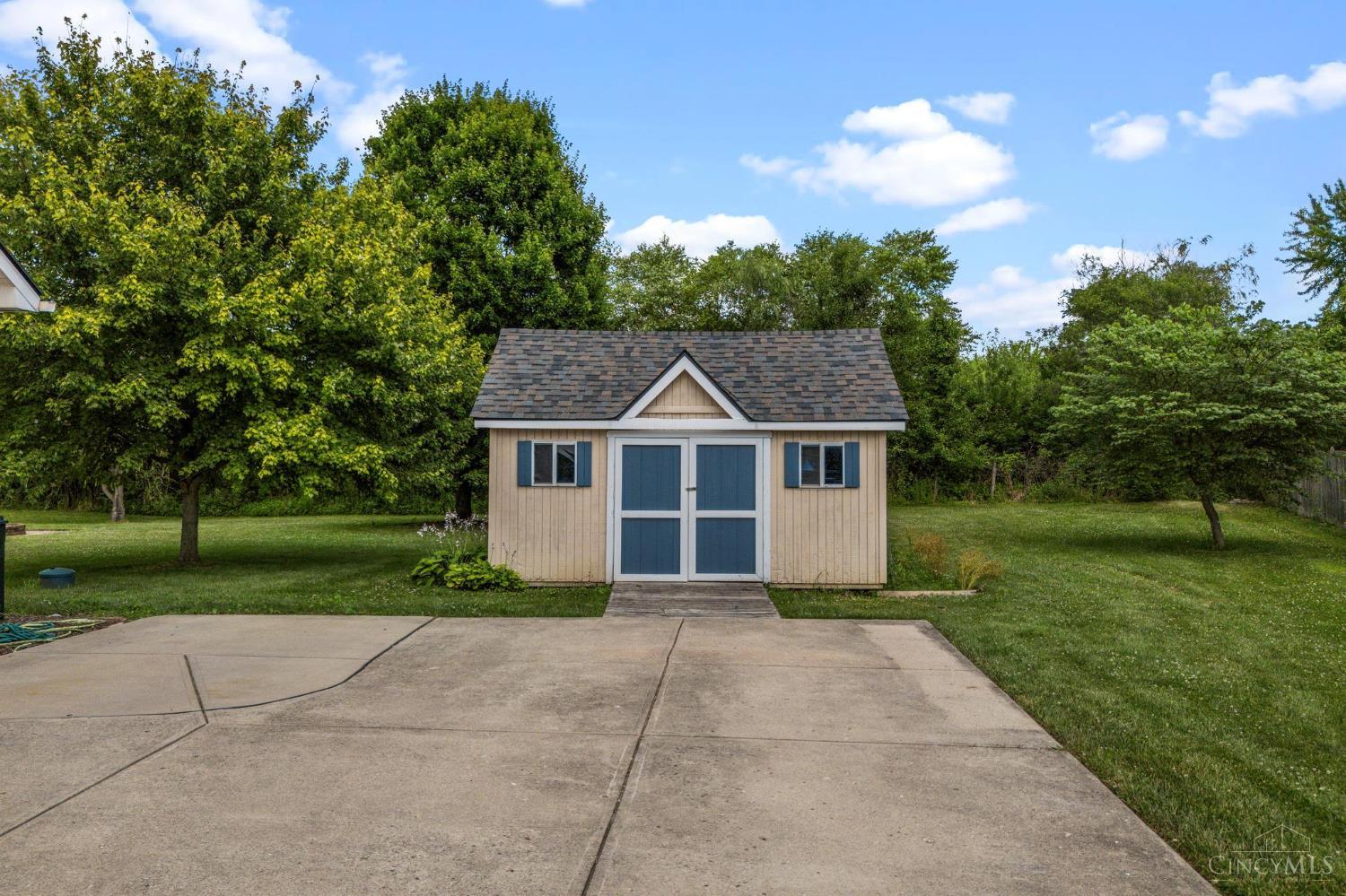 1149 Apple Blossom Lane