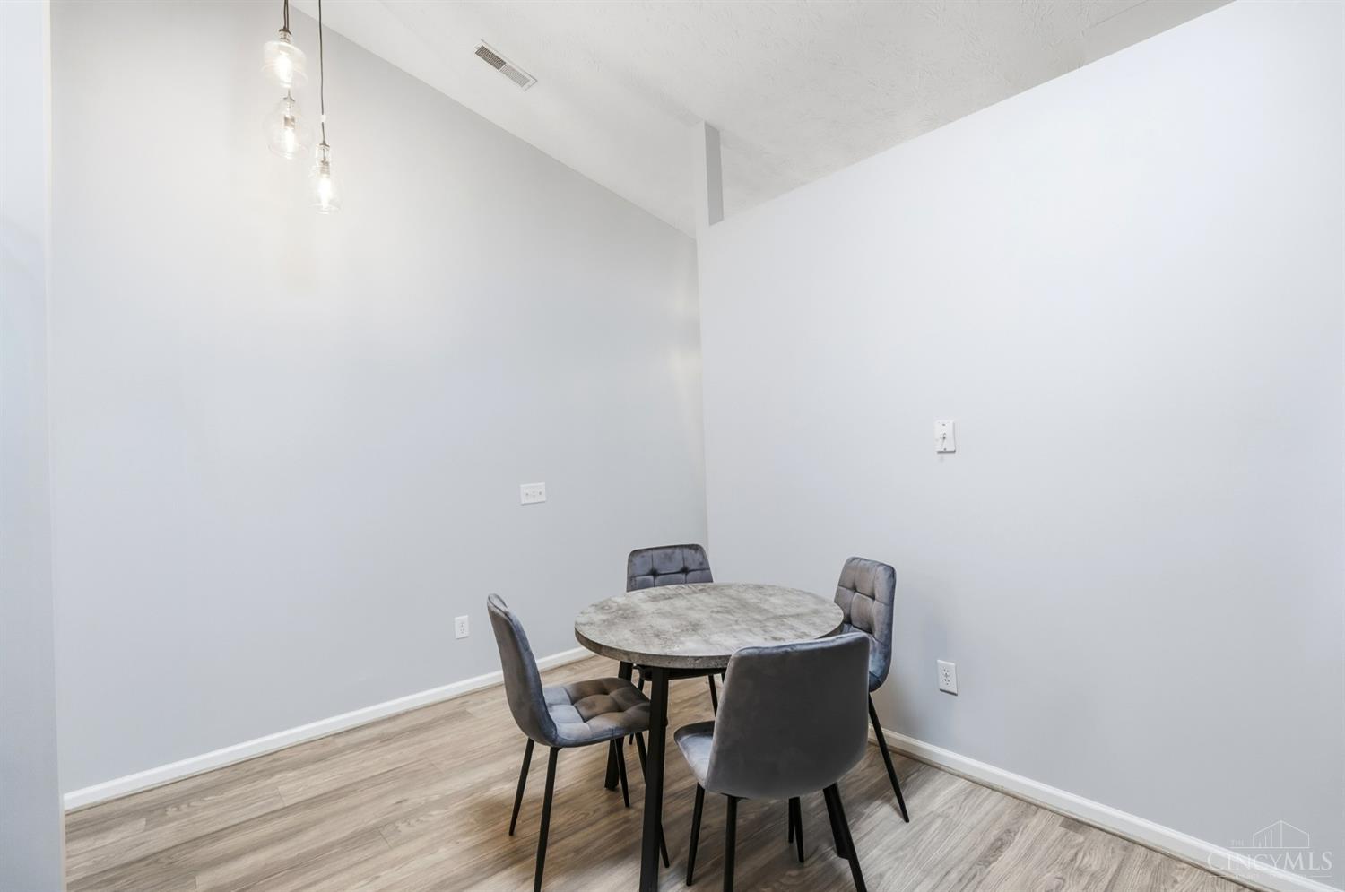 915 Nelson Lane Unit: A
