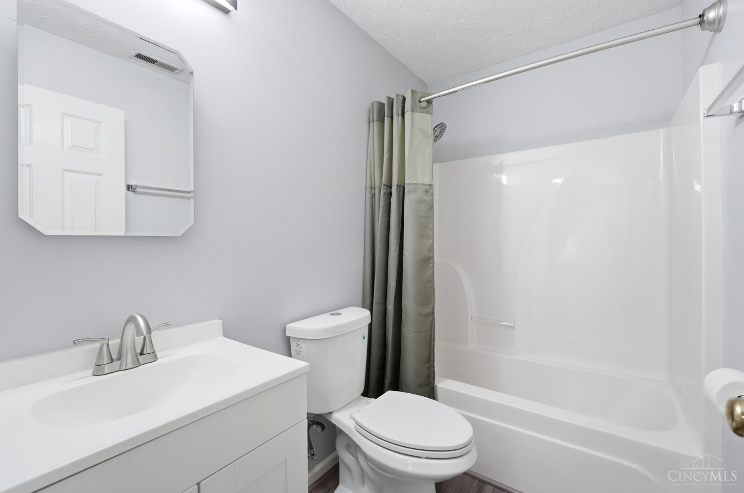 915 Nelson Lane Unit: A