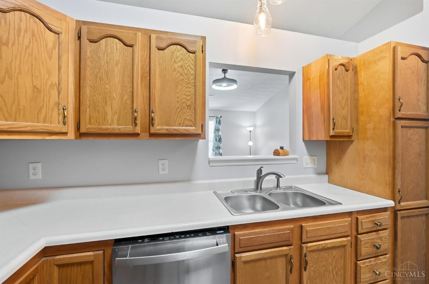 915 Nelson Lane Unit: A