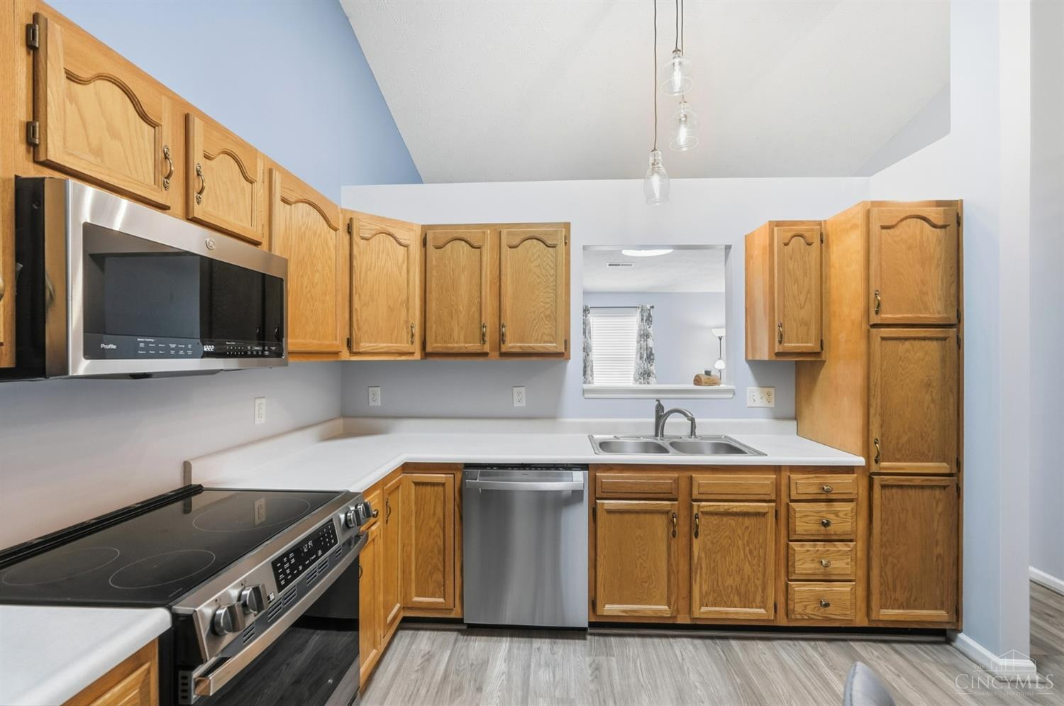 915 Nelson Lane Unit: A