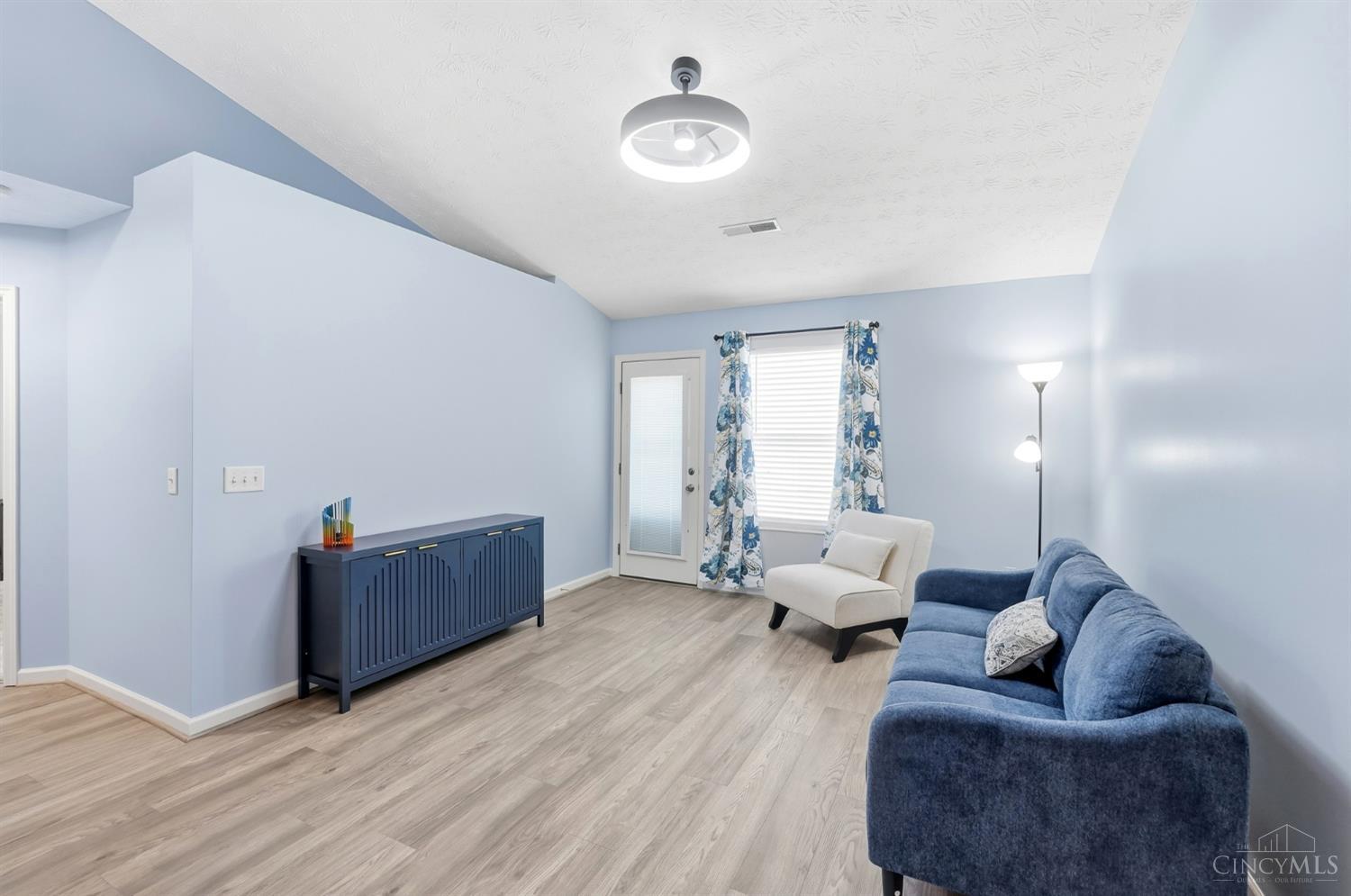 915 Nelson Lane Unit: A