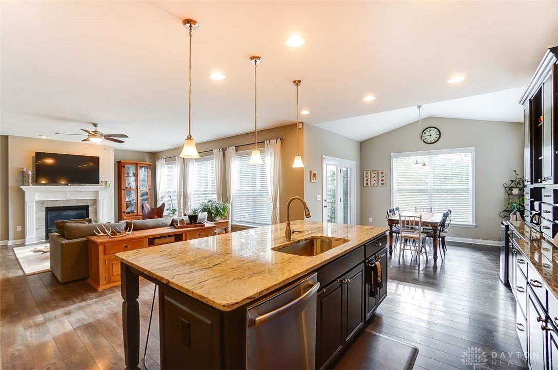 3361 Lady Palm Drive