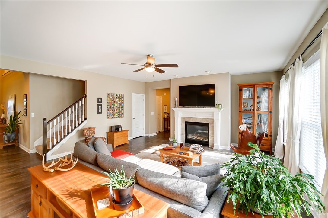 3361 Lady Palm Drive