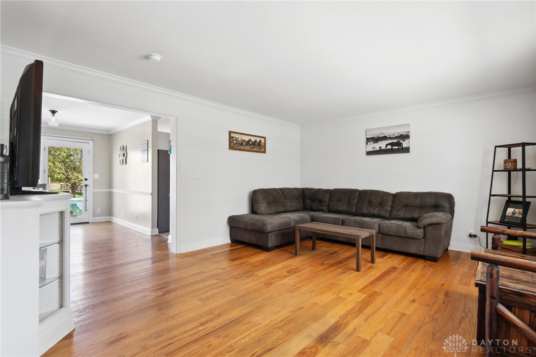 299 Sycamore Road
