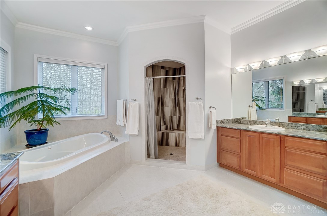 3558 Golden Fox Trail