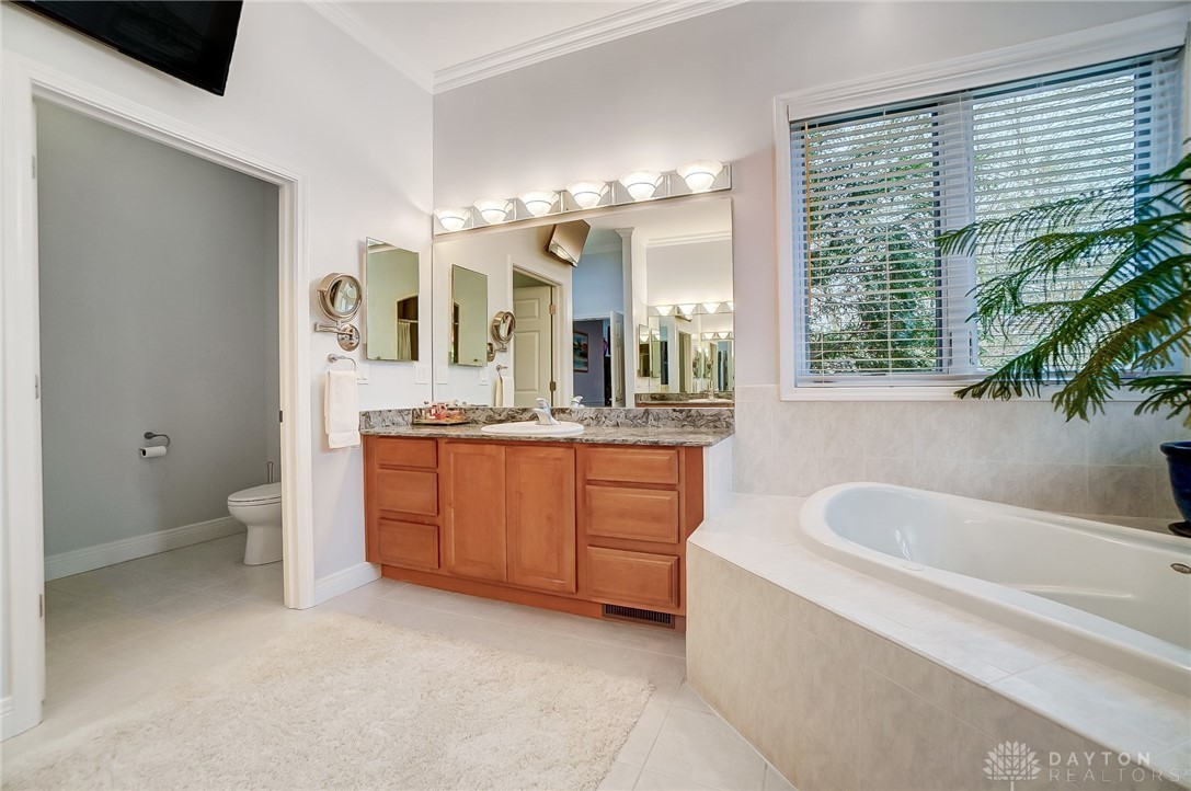 3558 Golden Fox Trail