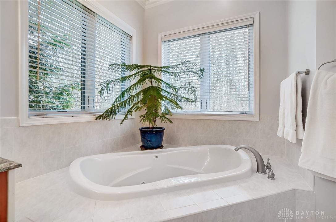 3558 Golden Fox Trail