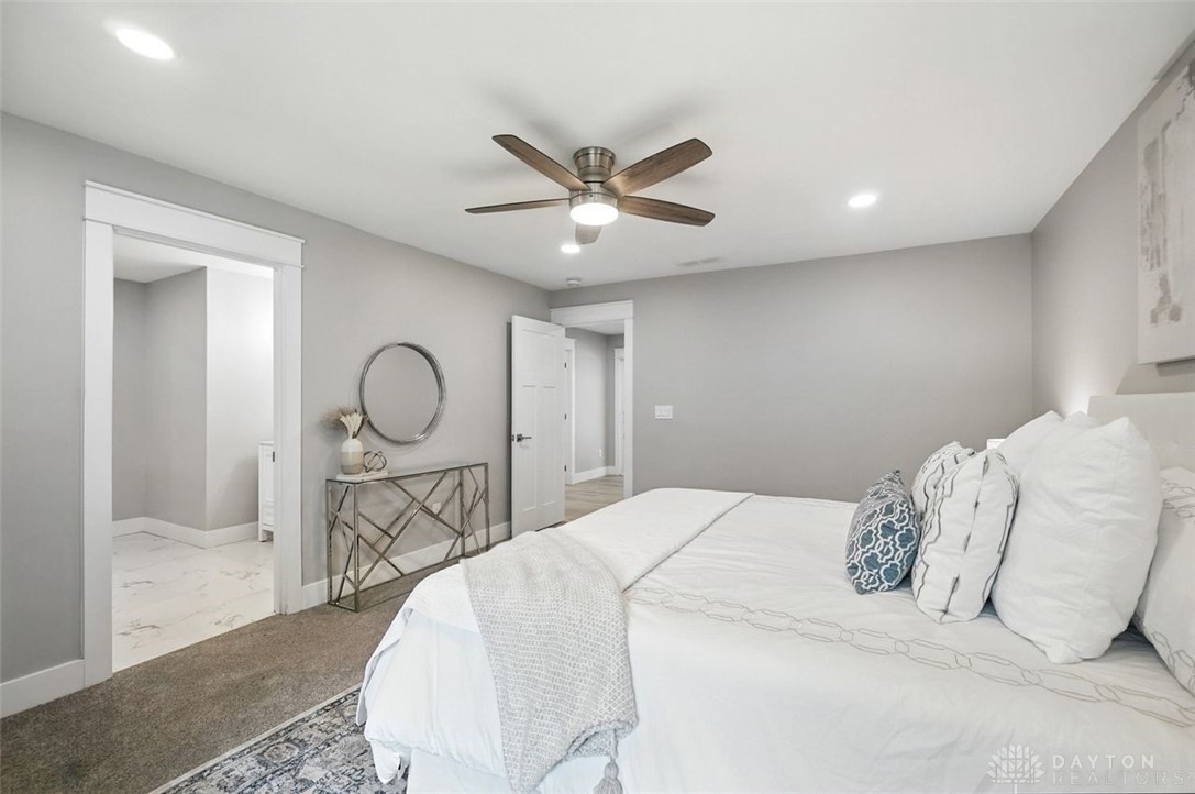 141 W Concord Drive