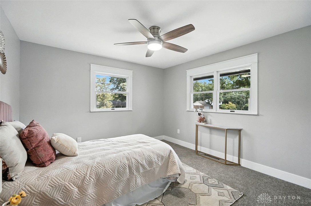 141 W Concord Drive