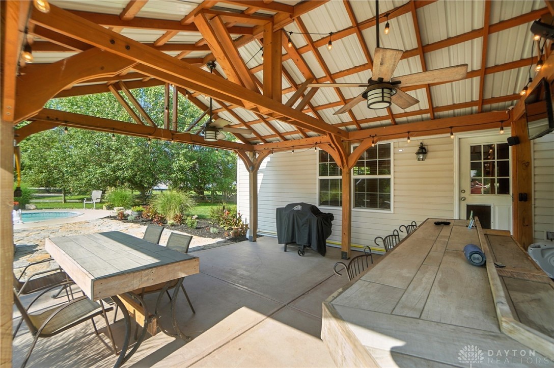 7111 Tallwood Court
