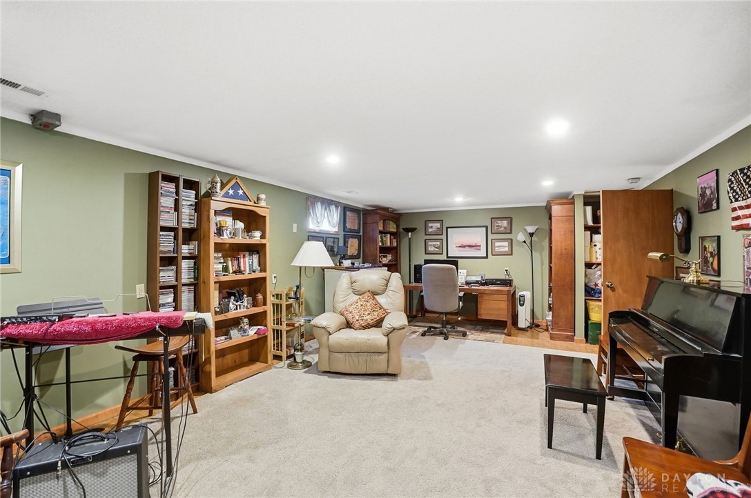 7182 Brook Drive