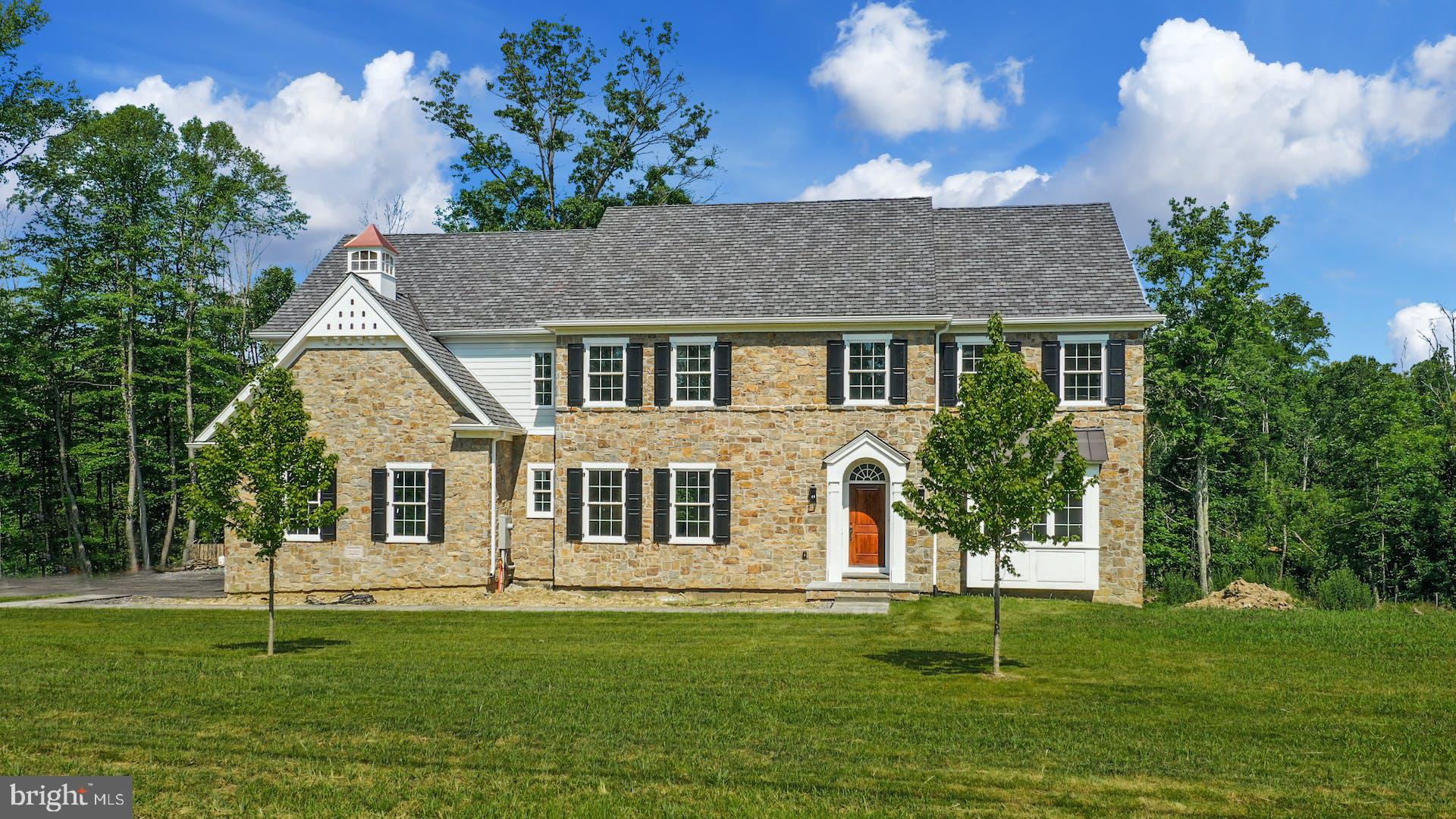 6535 GROVELAND ROAD