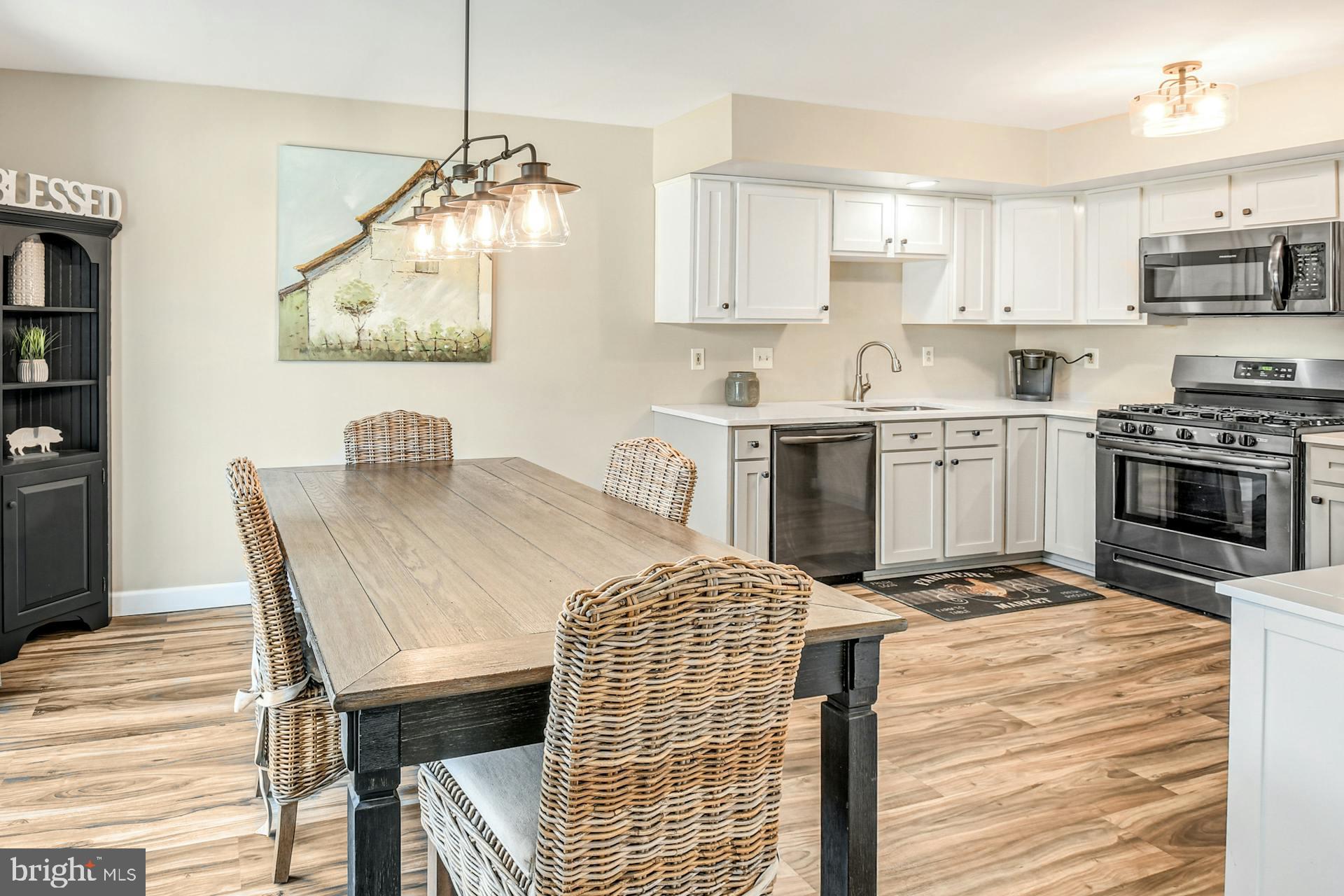 4933 TALL CEDAR COURT