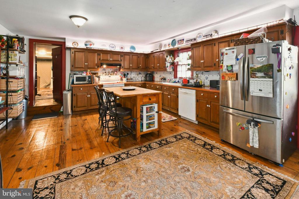 6052 GERMAN ROAD