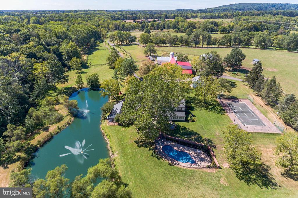 1315 PINEVILLE ROAD MAIN HOUSE