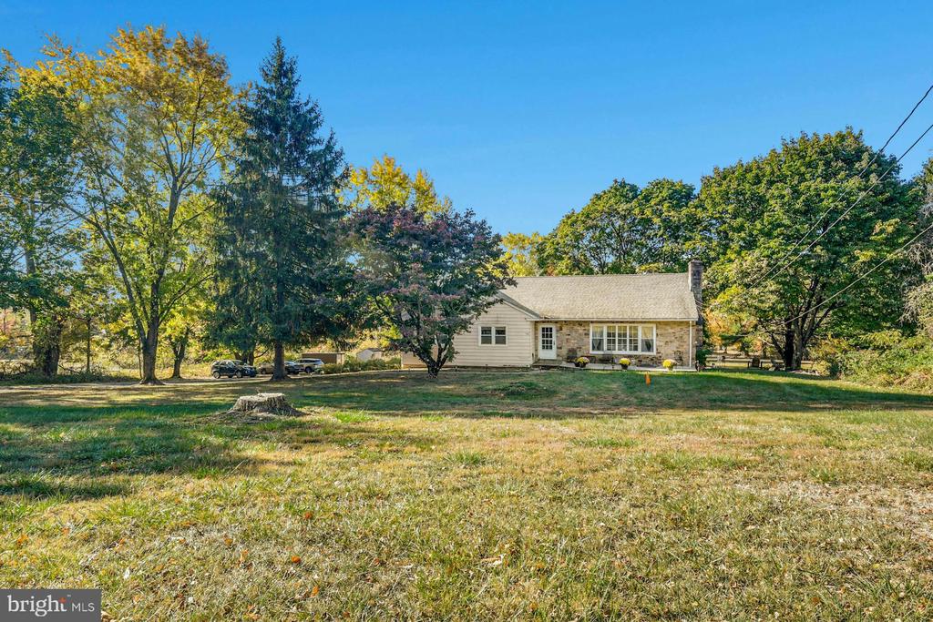 1165 SWAMP ROAD