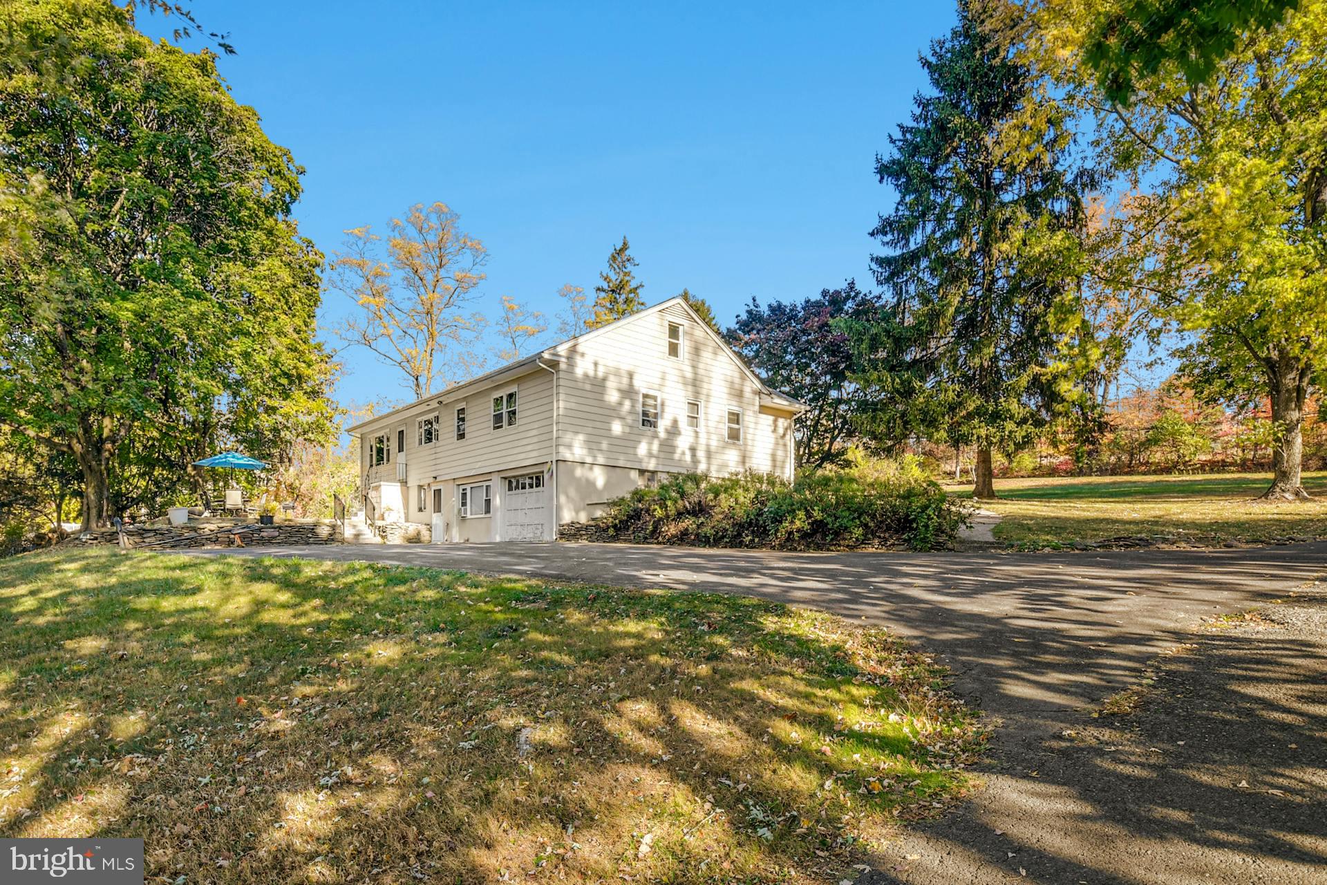 1165 SWAMP ROAD