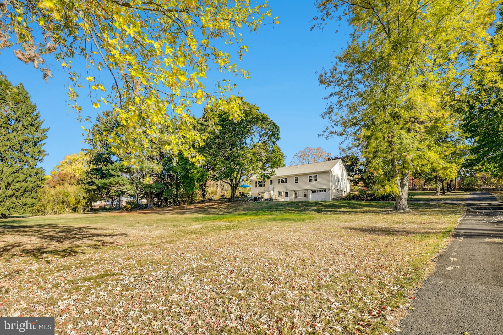 1165 SWAMP ROAD