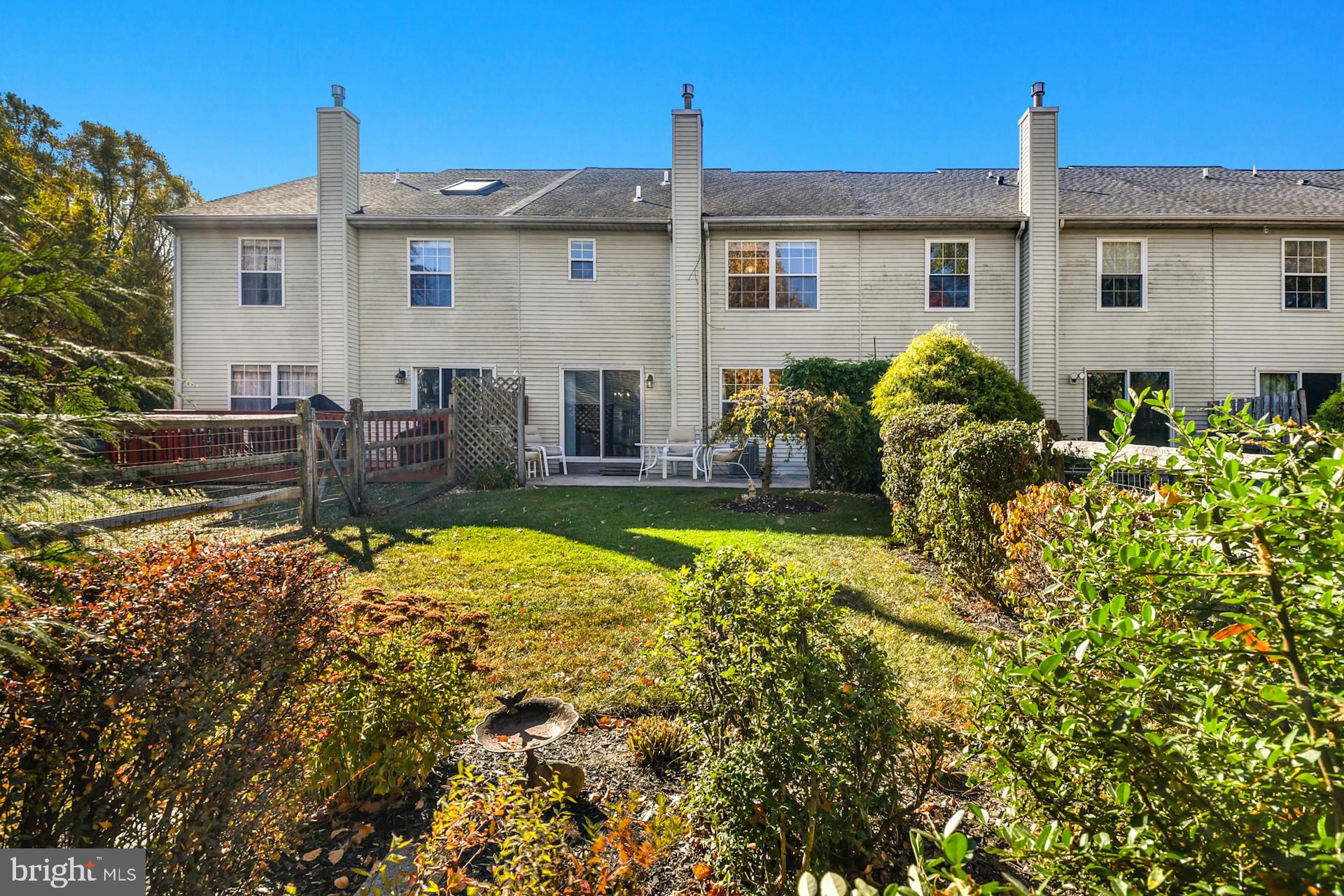 6186 MOUNTAIN LAUREL COURT