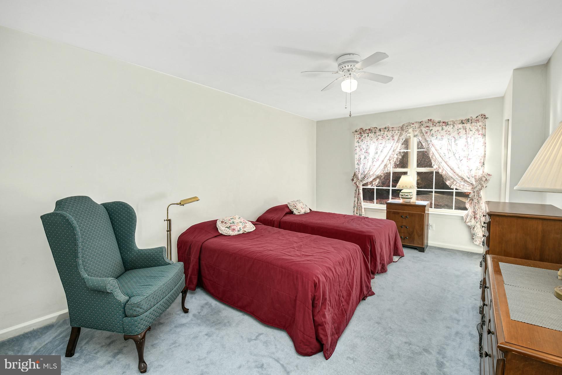 6186 MOUNTAIN LAUREL COURT