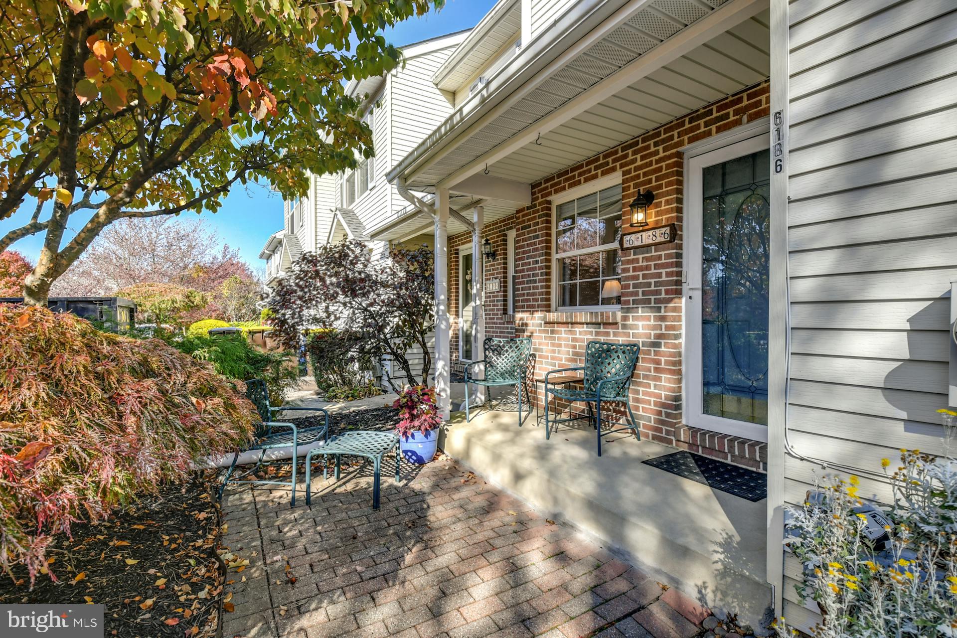 6186 MOUNTAIN LAUREL COURT