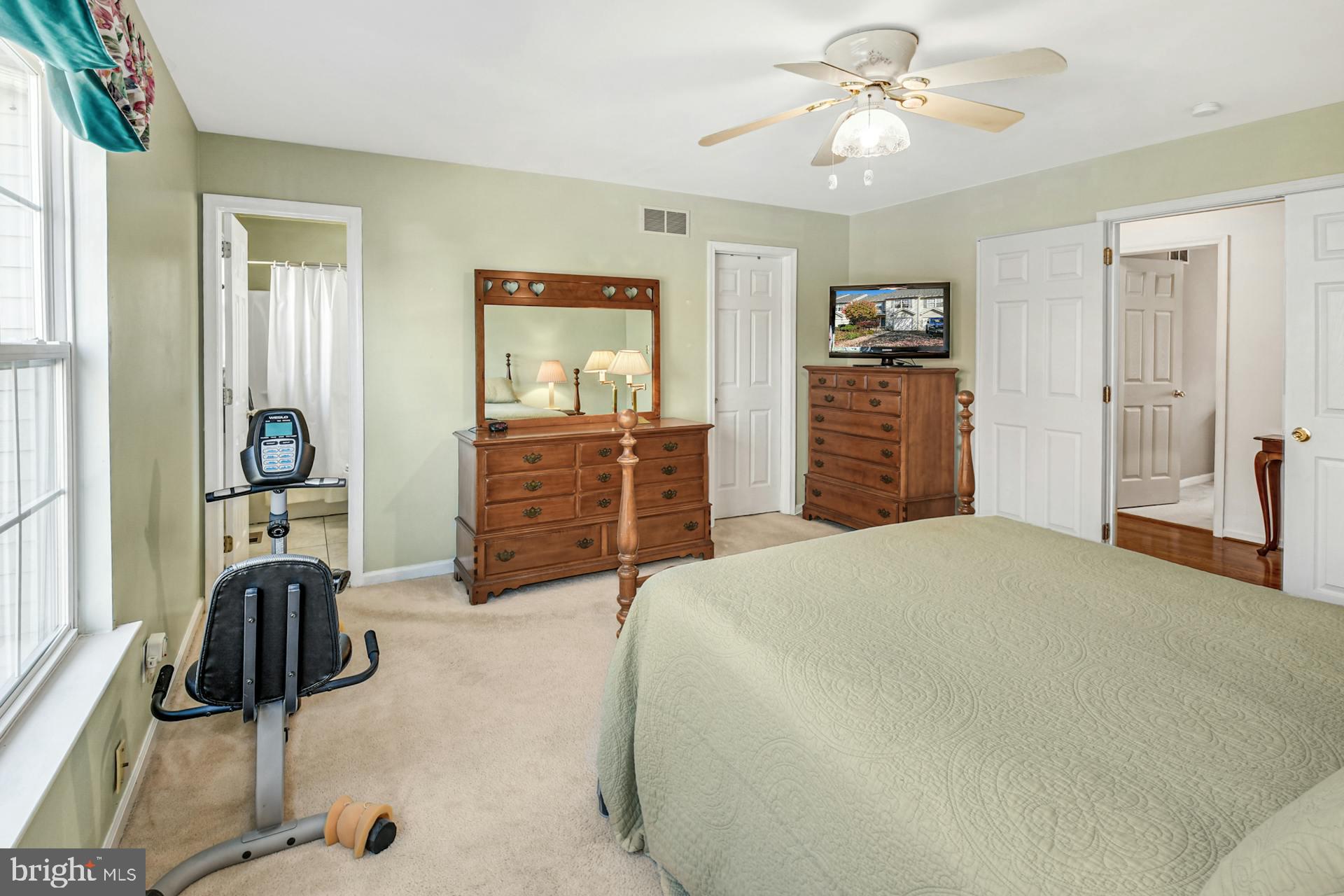 6186 MOUNTAIN LAUREL COURT
