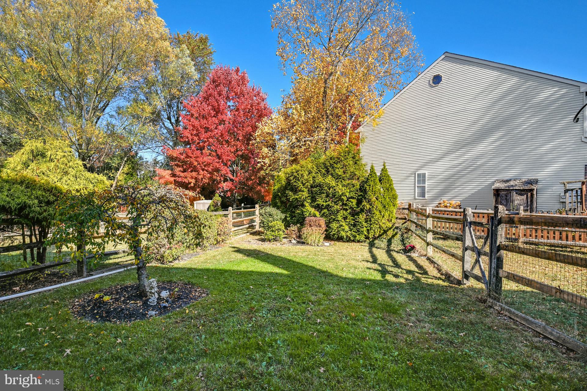6186 MOUNTAIN LAUREL COURT