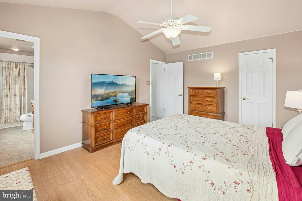 4963 CABIN RUN ROAD