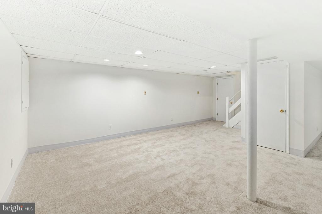 4963 CABIN RUN ROAD