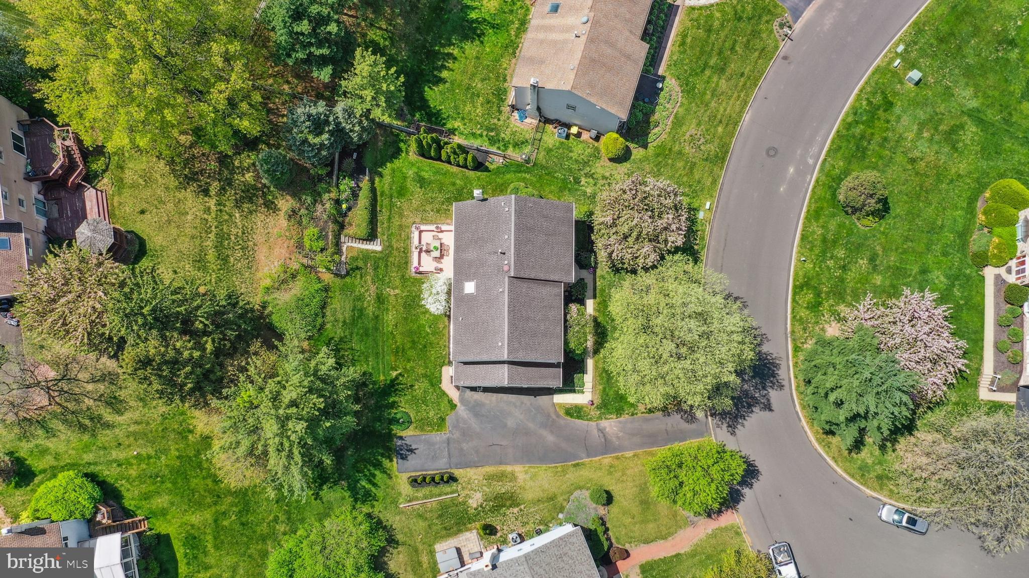 805 HECKLER HOLLOW COURT