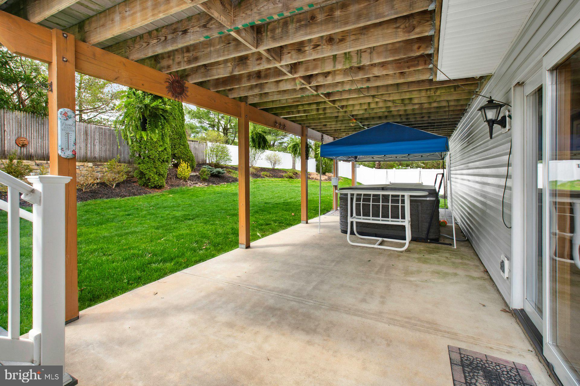 6126 HEARTHSTONE DRIVE