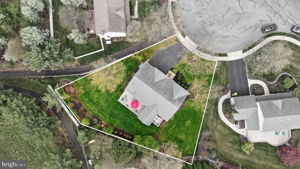 6126 HEARTHSTONE DRIVE