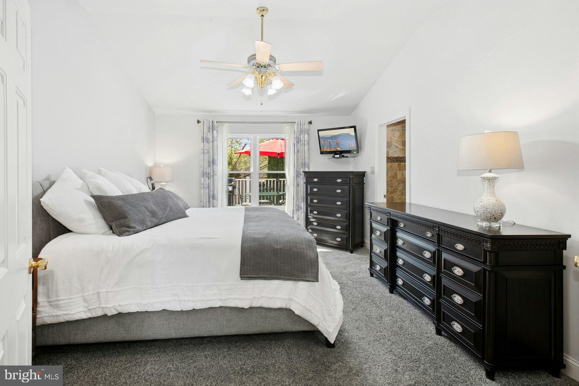 6126 HEARTHSTONE DRIVE