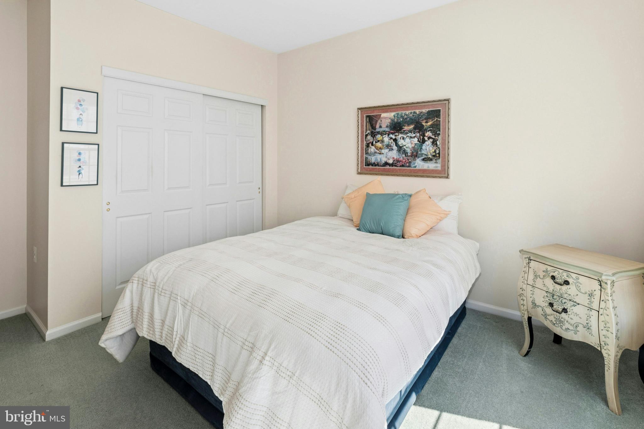 920 HAMILTON WAY