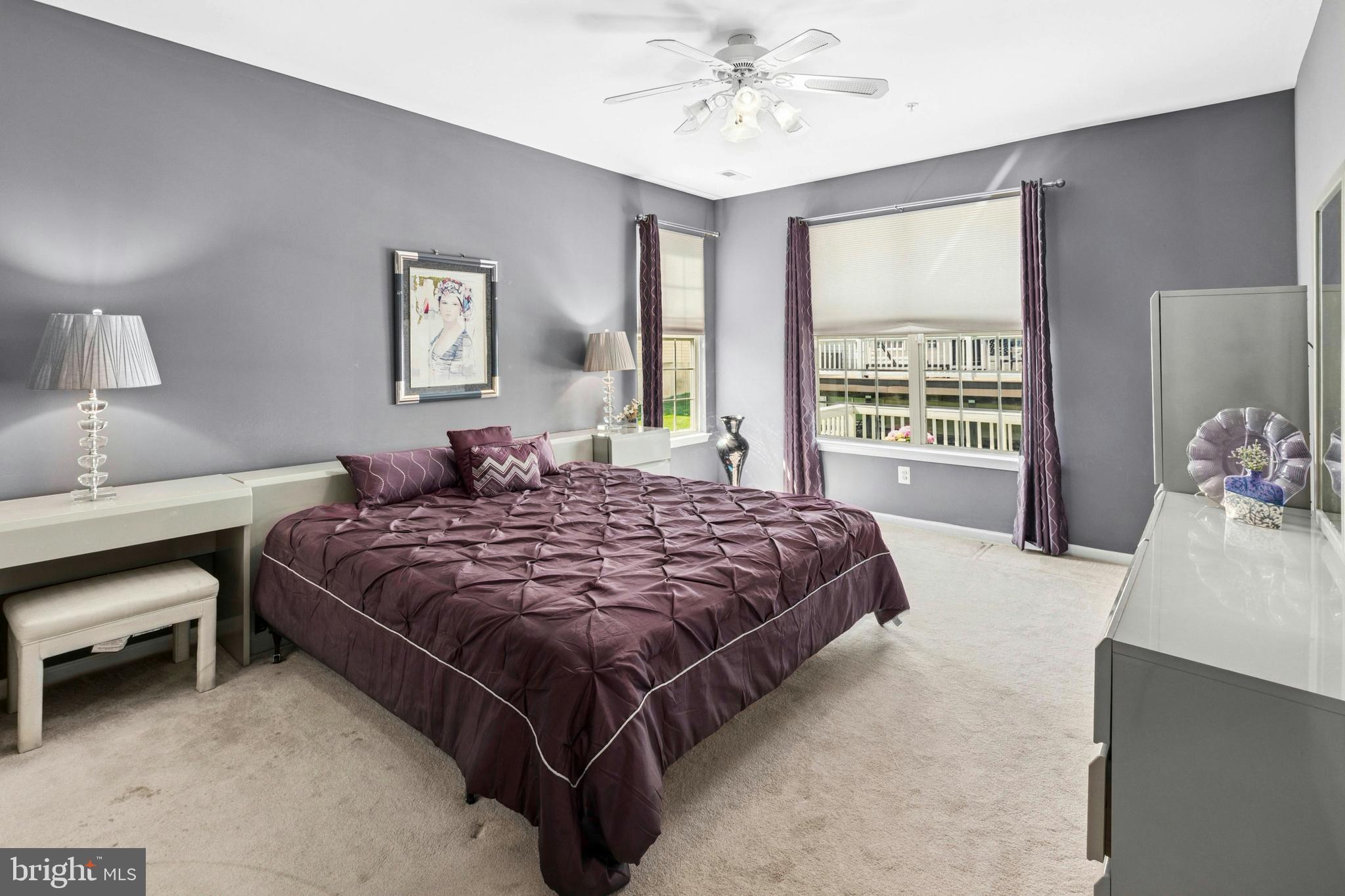 920 HAMILTON WAY