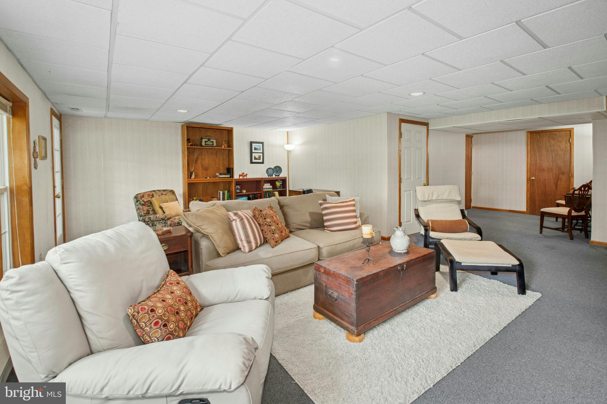 109 BLACKFRIARS CIRCLE
