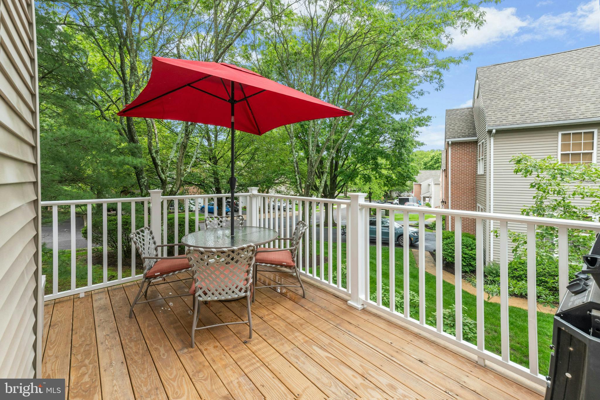 109 BLACKFRIARS CIRCLE