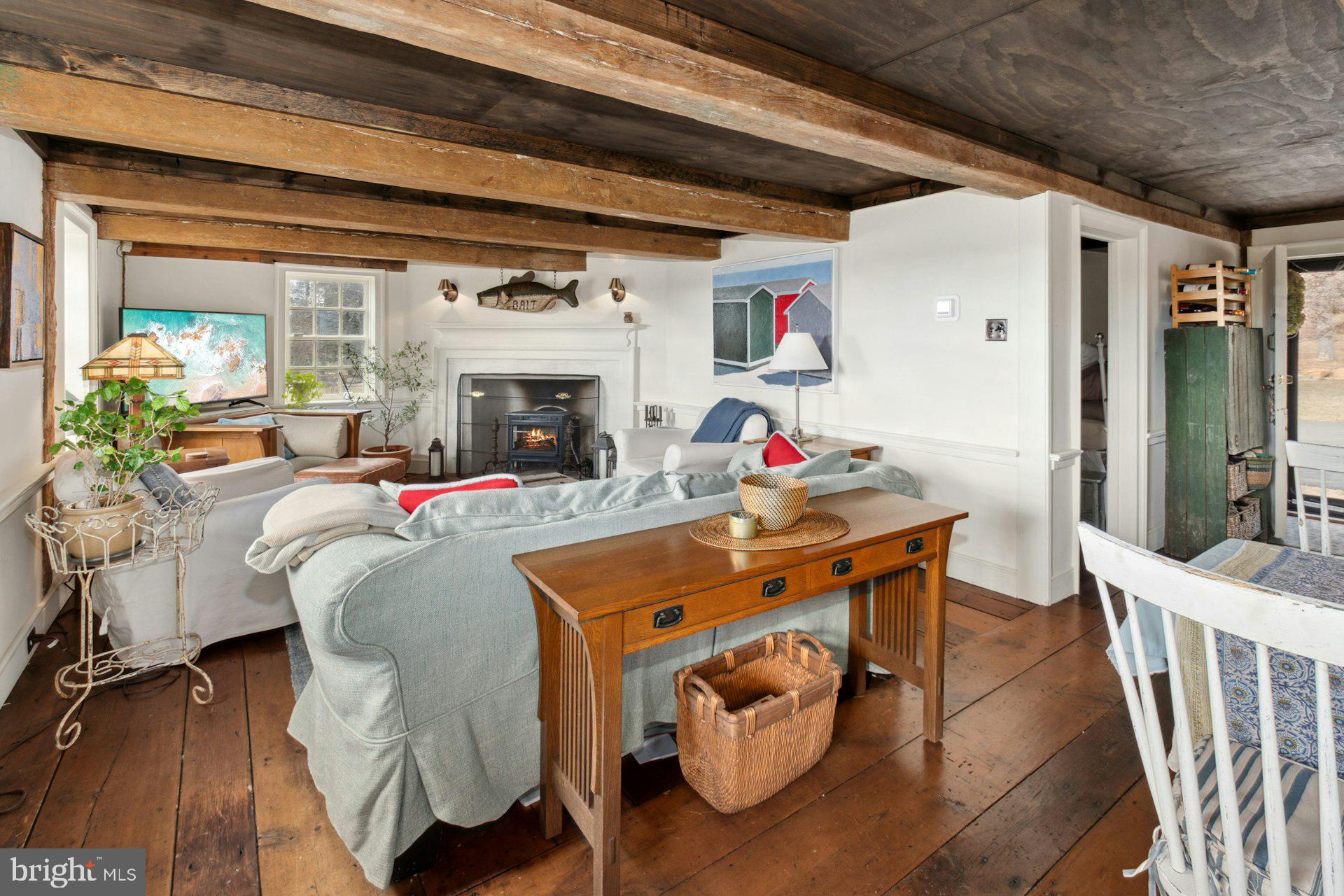 3220 WINDY BUSH ROAD COTTAGE