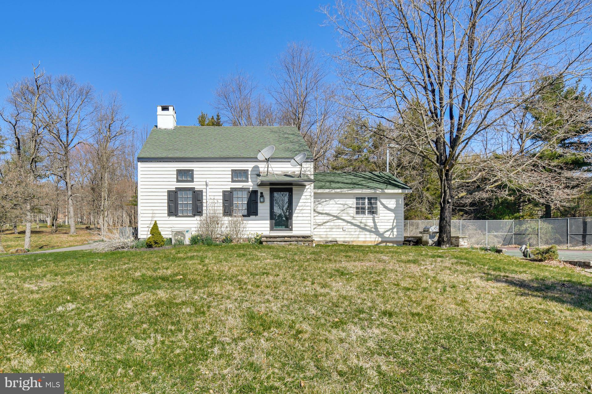 3220 WINDY BUSH ROAD COTTAGE