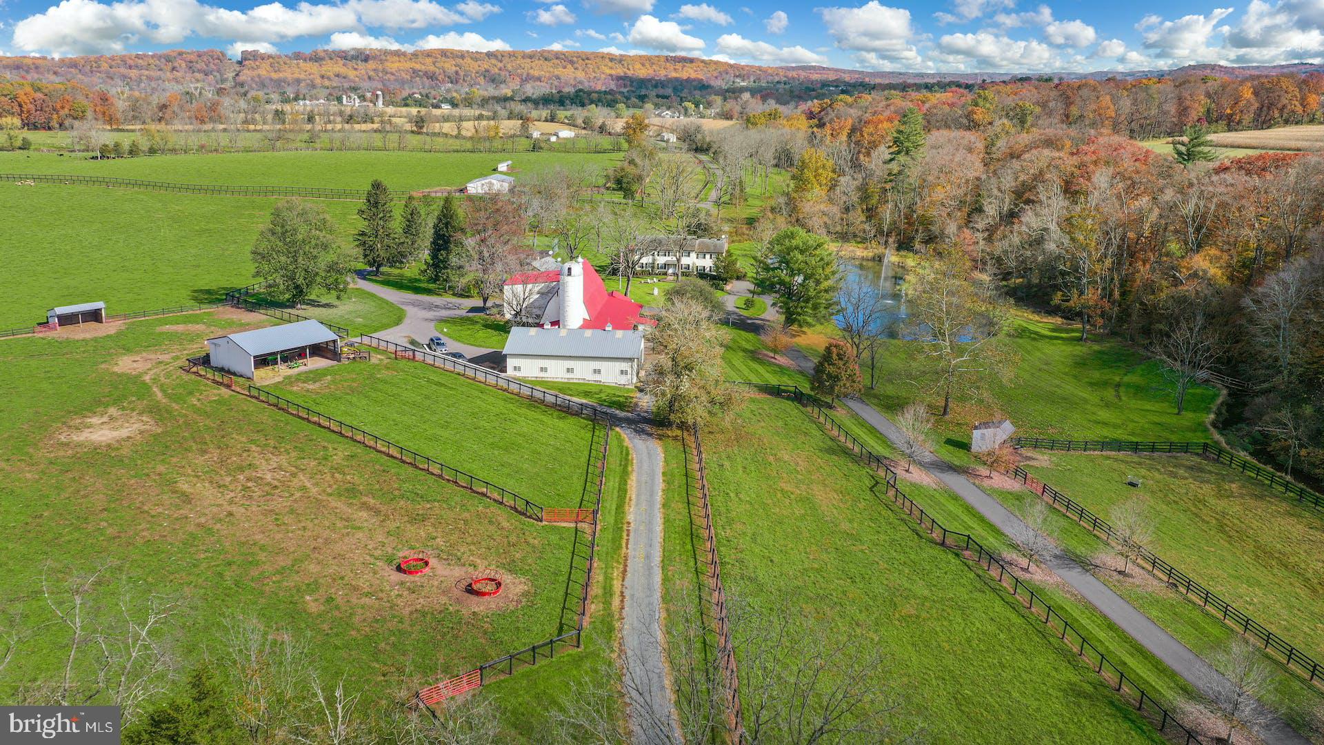 1315 PINEVILLE ROAD