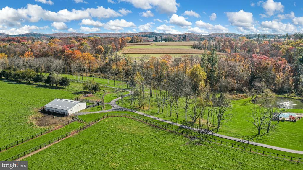 1315 PINEVILLE ROAD