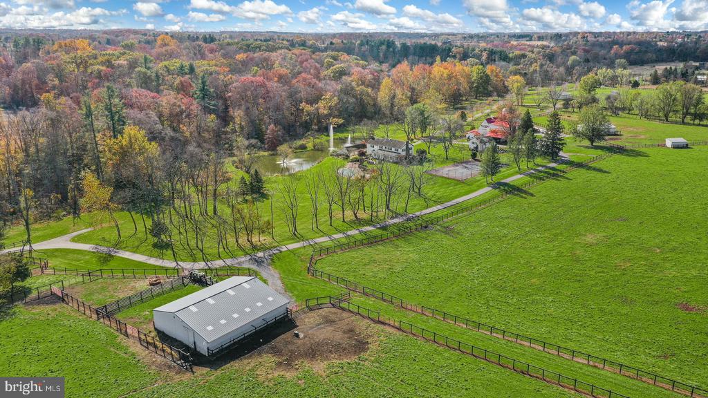 1315 PINEVILLE ROAD
